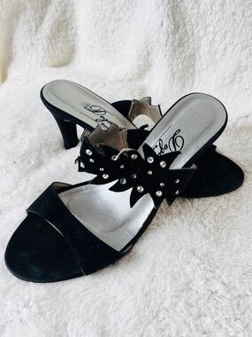 Vintage Dezario Black Suede Rhinestone Heeled Slide Sandals Mules Women's Size 6